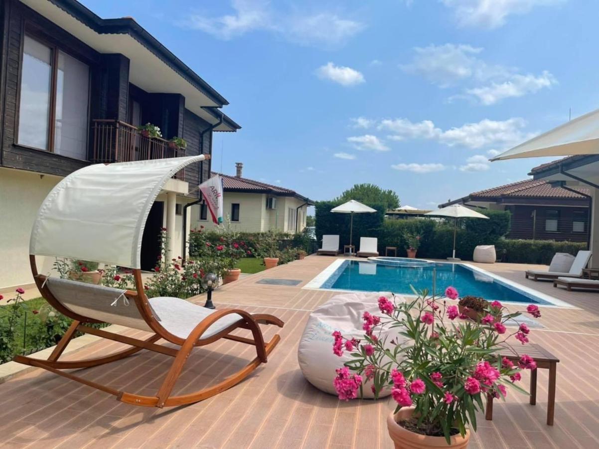 Armira Lozenets Hotel ภายนอก รูปภาพ