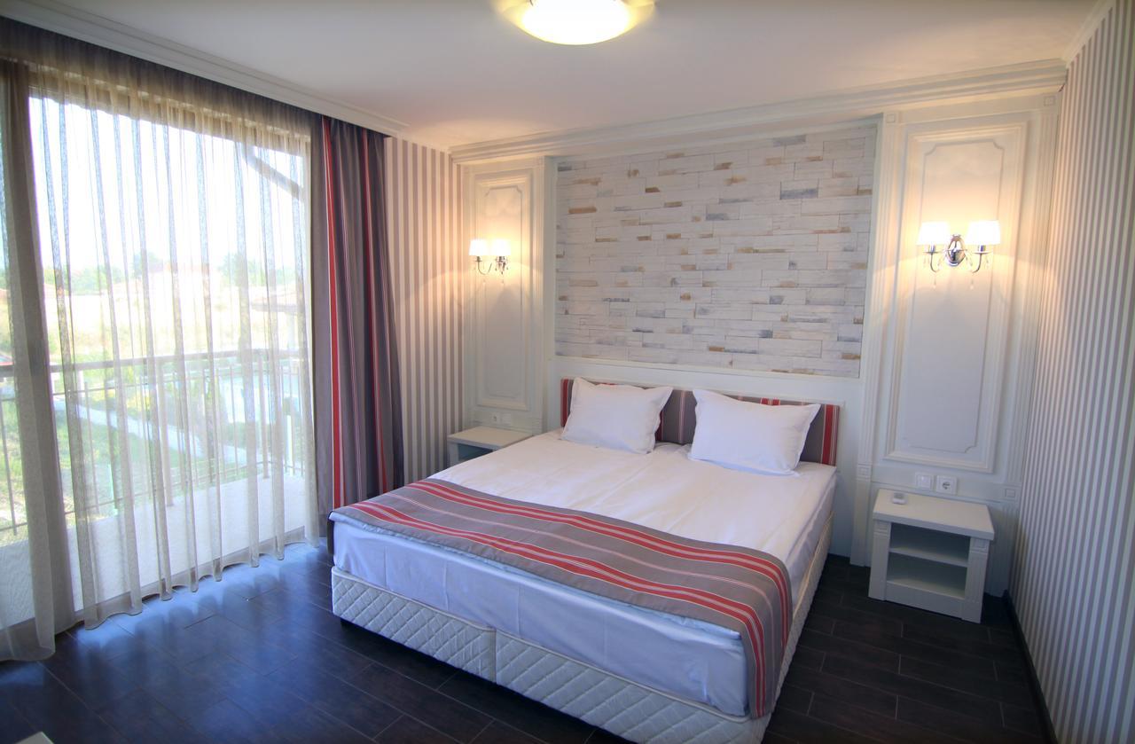 Armira Lozenets Hotel ภายนอก รูปภาพ